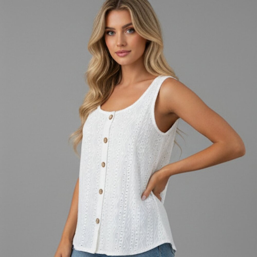LAST ONE 🔥 White Eyelet Embroidery Tank Top - Picture 3 of 8